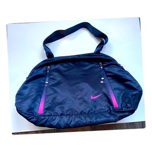 Nike Gym Club Training Duffle. (Used)